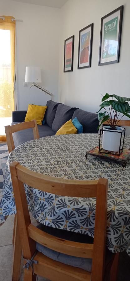 La Petite Maison du Bassin d'Arcachon - 40 m2, climatisée, indépendante et au calme Audenge Esterno foto